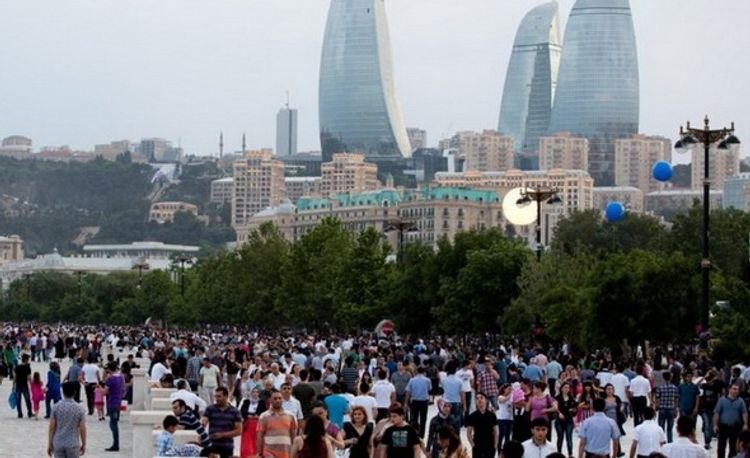 Azərbaycan əhalisinin gəlirləri artıb - 50 MİLYONA ÇATIR...