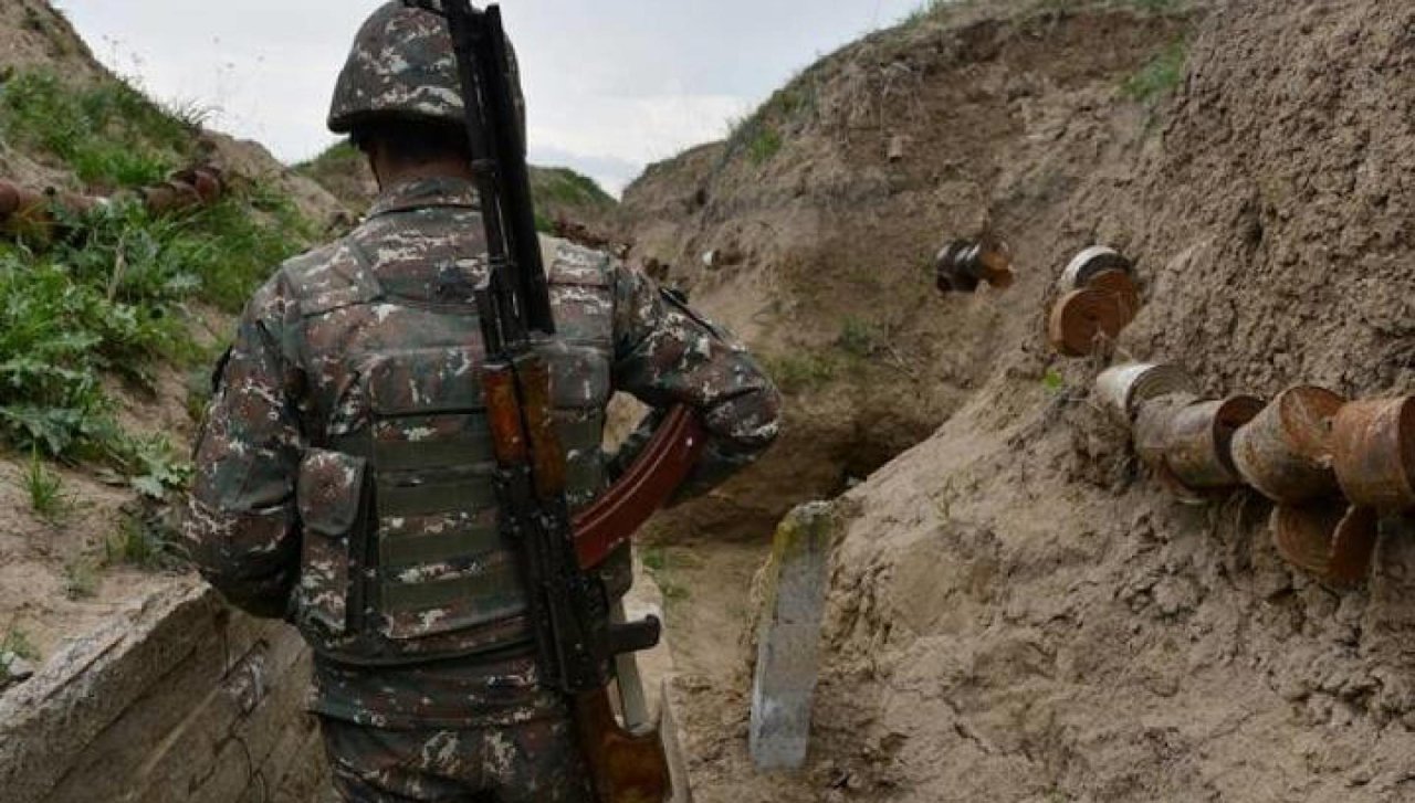 Ermənistanda əsgərlər üçün yığılan pul oğurlandı
