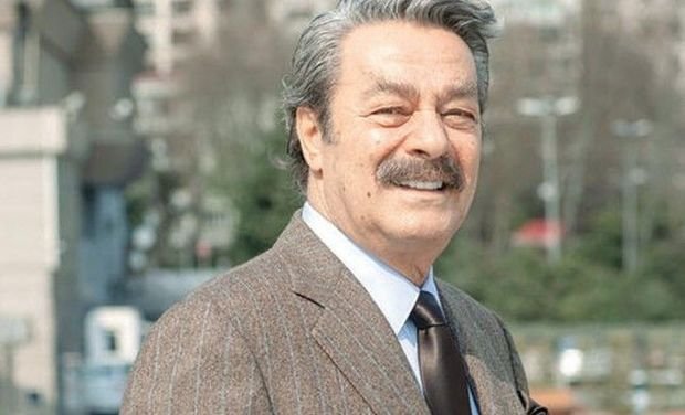 Kadir İnanır reanimasiyadadır - Vəziyyəti qəfil pisləşib Kadir İnanır reanimasiyadadır - Vəziyyəti qəfil pisləşib