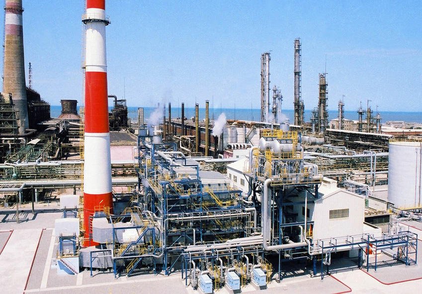 Sənaye sahəsində 6,2 milyard manatlıq investisiya, 9500 yeni iş yeri Sənaye sahəsində 6,2 milyard manatlıq investisiya, 9500 yeni iş yeri