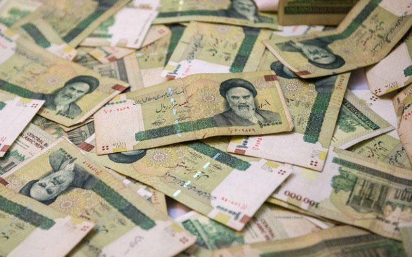 İranda 1 dollar 29 min tümən oldu - Birjalarda çaxnaşma yaşanır İranda 1 dollar 29 min tümən oldu - Birjalarda çaxnaşma yaşanır