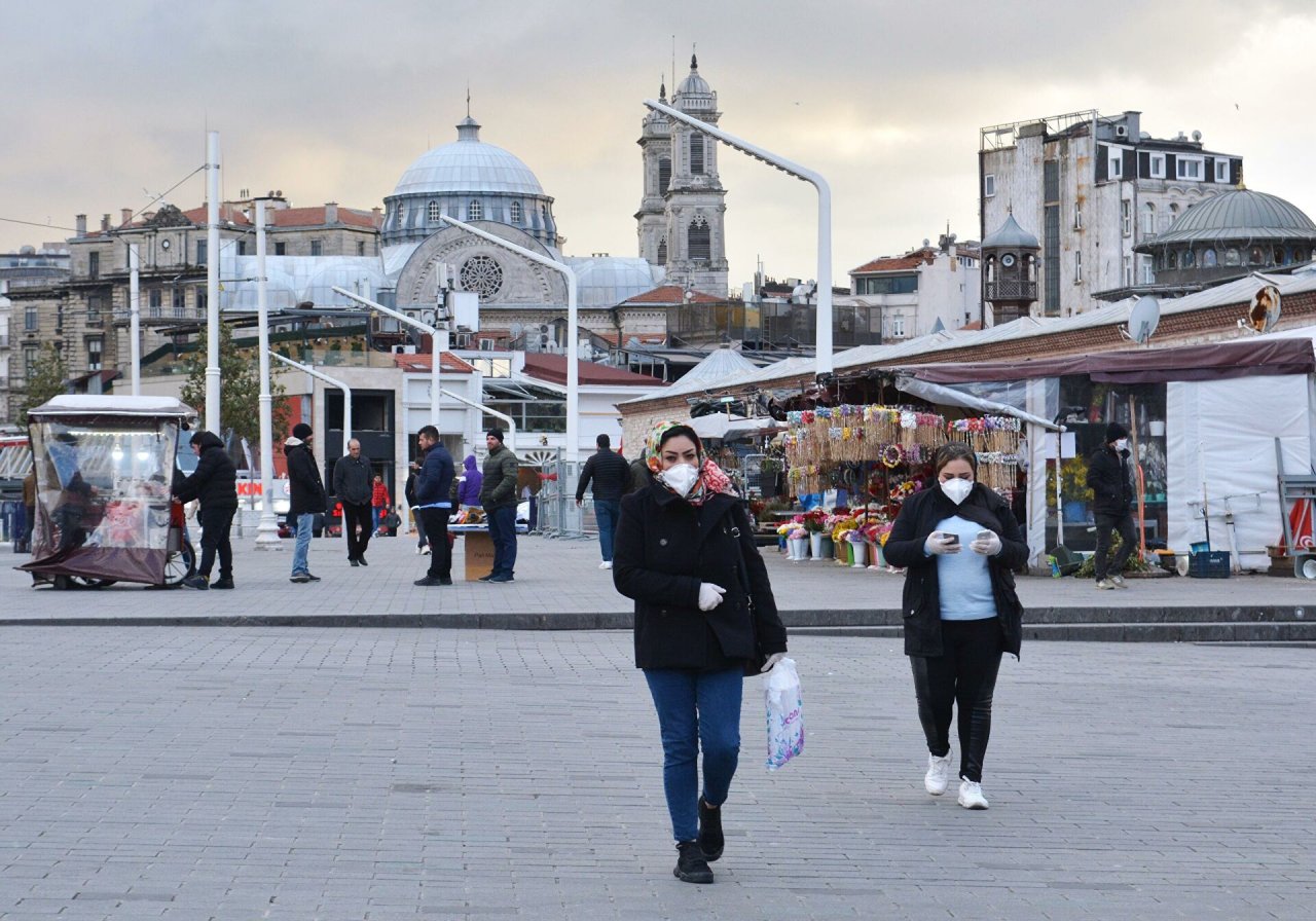 Daha 201 nəfər koronavirusdan öldü - Türkiyədə SON VƏZİYYƏT