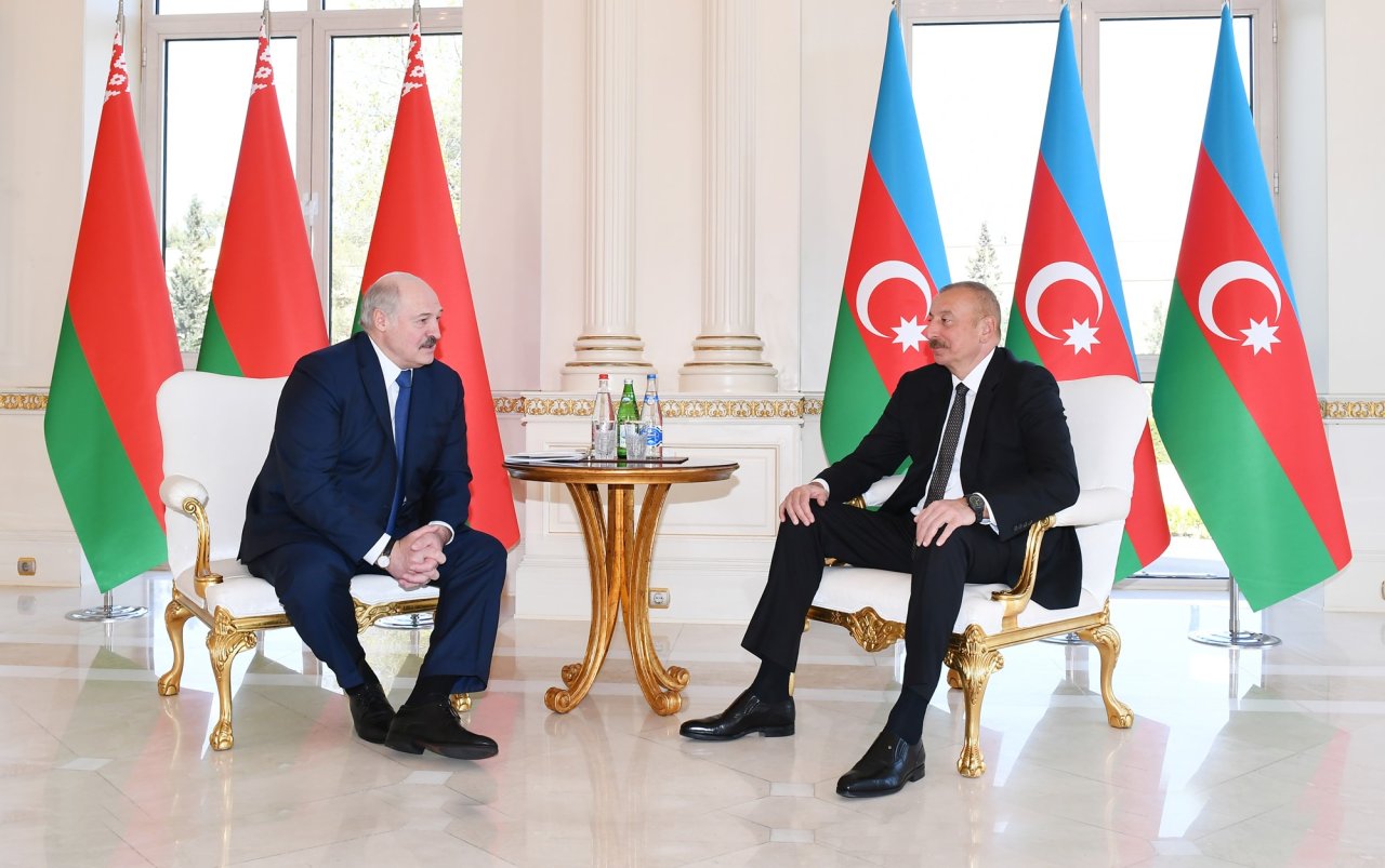 İlham Əliyev Lukaşenko ilə TELEFONLA DANIŞDI