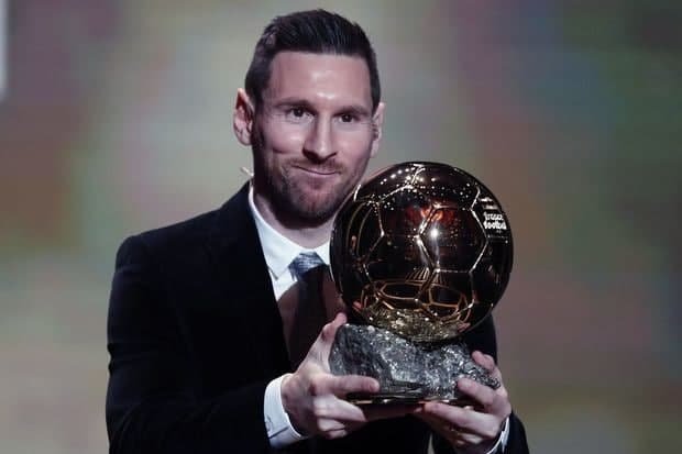 “Qızıl top”u Messi qazanıb? - Evra öncədən onu təbrik etdi - FOTO