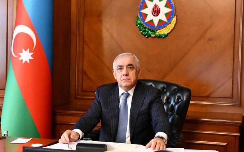 Əli Əsədov: “Büdcə ilə bağlı deputatların qaldırdığı məsələlər nəzərə alınacaq”