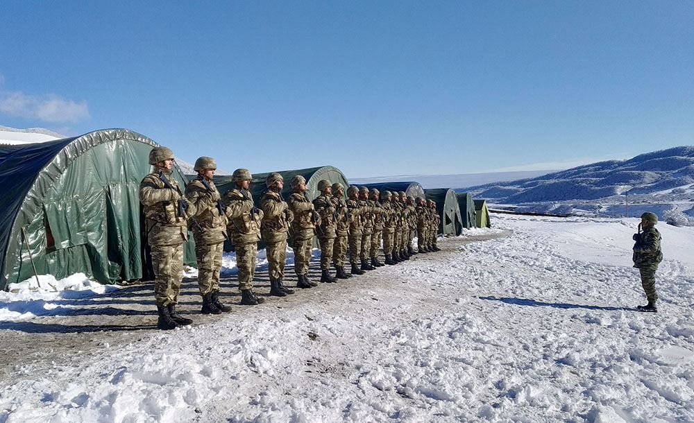 Komando hərbi hissəsində taktiki təlim keçirildi - FOTO/VİDEO Komando hərbi hissəsində taktiki təlim keçirildi - FOTO/VİDEO