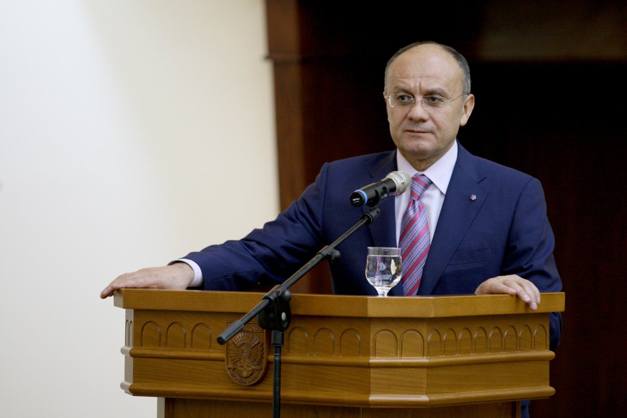 Seyran Ohanyanın və həyat yoldaşının əmlakına həbs qoyuldu