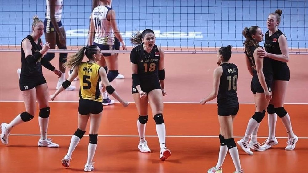 Türkiyənin voleybol klubu dünya çempionu oldu - VİDEO Türkiyənin voleybol klubu dünya çempionu oldu - VİDEO