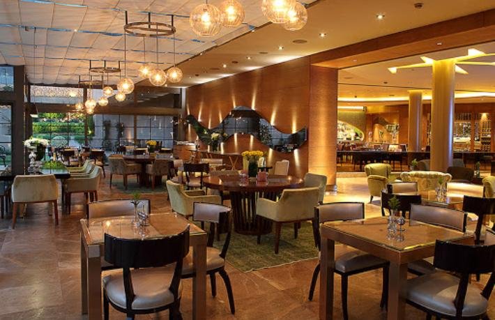 Bakıda restoranların dövriyyəsi 21% artıb Bakıda restoranların dövriyyəsi 21% artıb