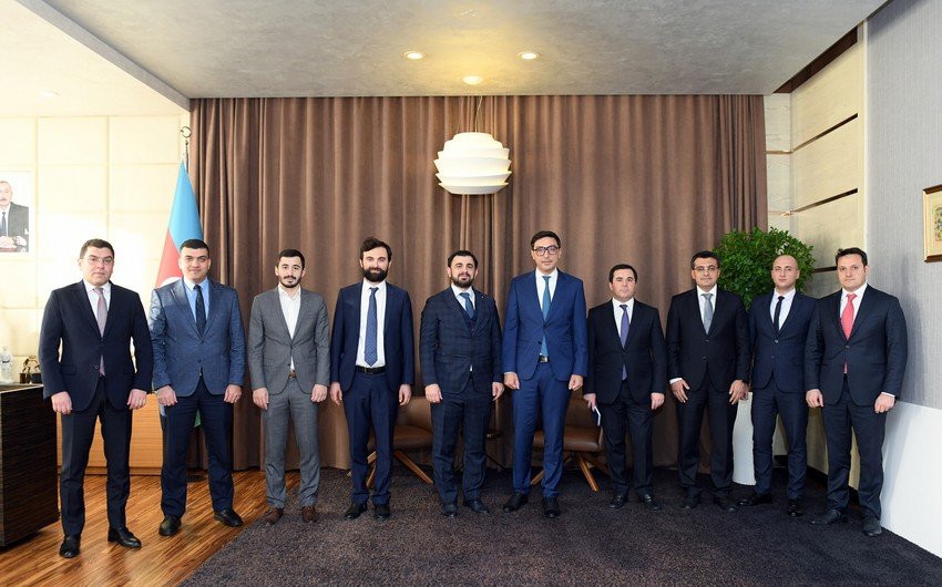 Fərid Qayıbov Dünya Etnosport Konfederasiyasının nümayəndələrini qəbul etdi - FOTO Fərid Qayıbov Dünya Etnosport Konfederasiyasının nümayəndələrini qəbul etdi - FOTO