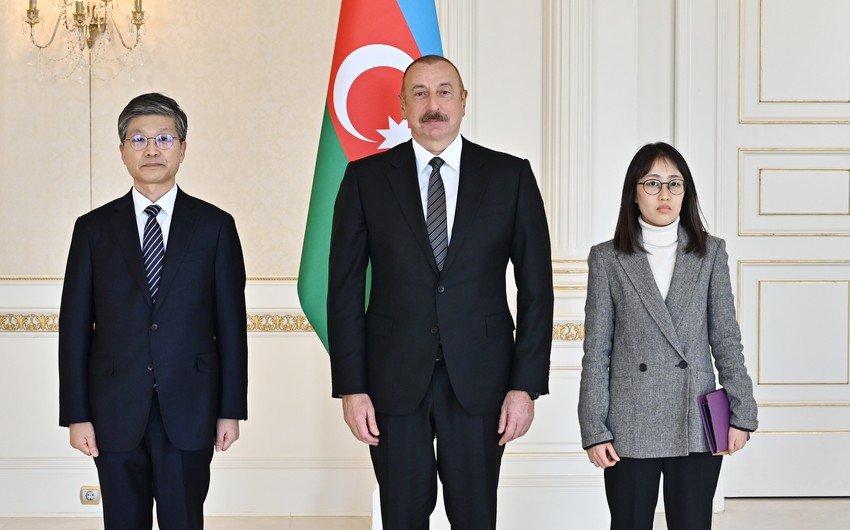 İlham Əliyev bu ölkələrin yeni səfirlərinin etimadnaməsini qəbul etdi – FOTO