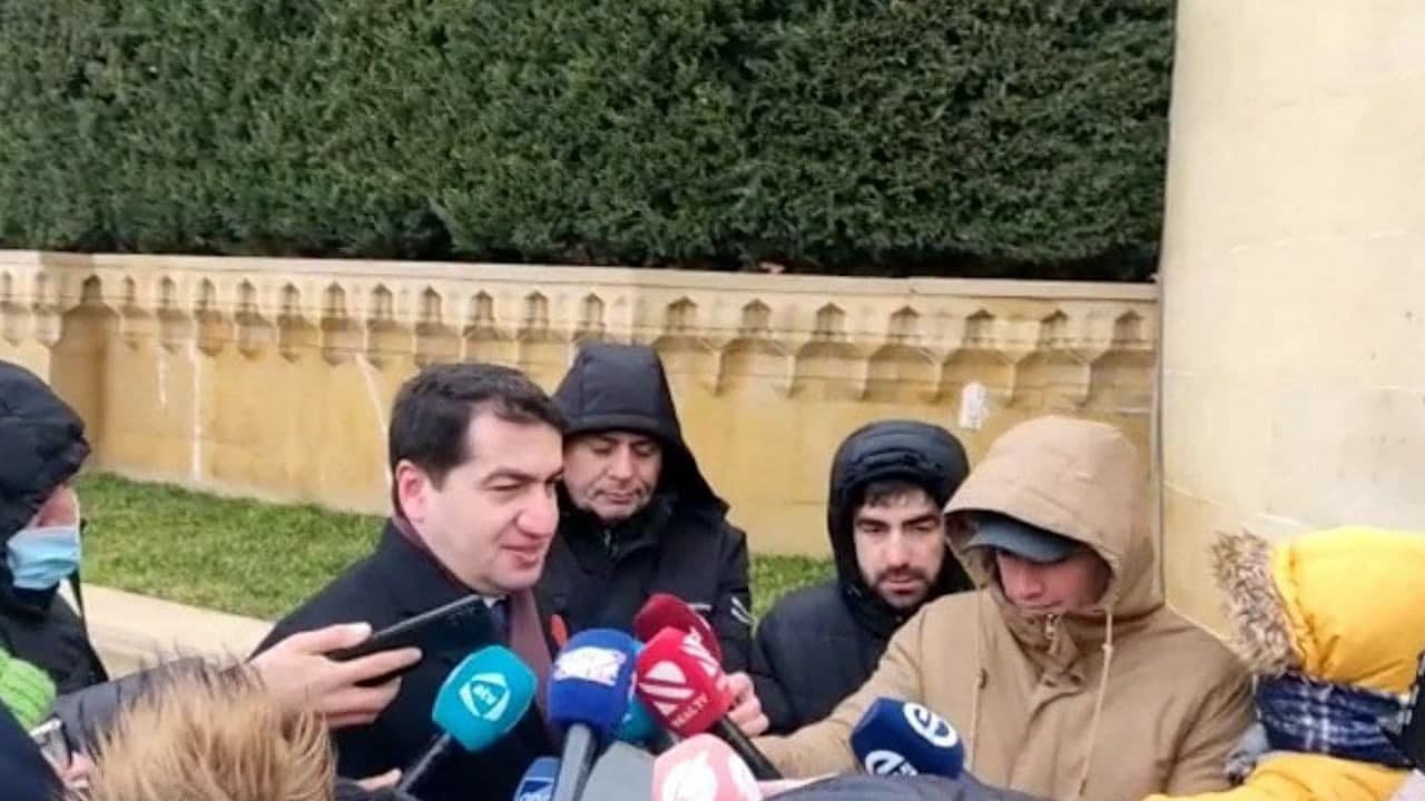“20 Yanvar faciəsini bu il daha fərqli qeyd edirik” – Hikmət Hacıyev