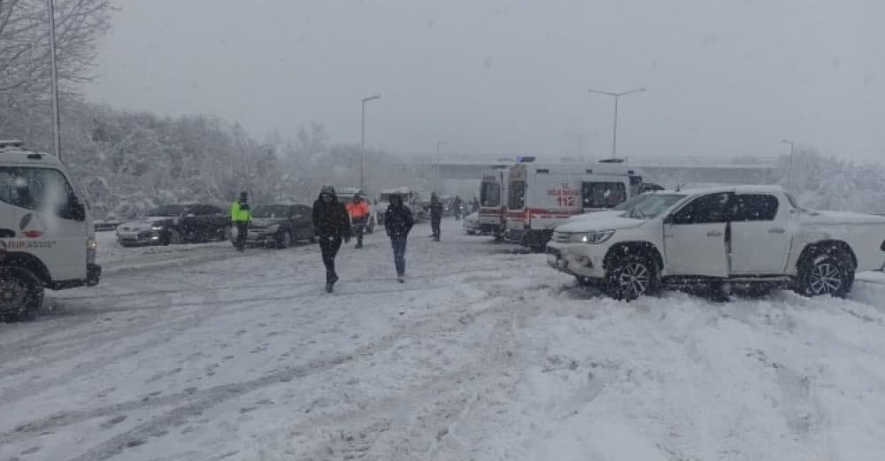 Türkiyədə 37 avtomobil toqquşdu – 22 nəfər xəstəxanalara yerləşdirildi
