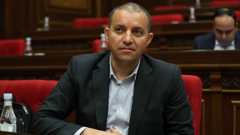 “Türkiyə vətəndaşları həmişə Ermənistandan əmlak alıblar” - Erməni nazir “Türkiyə vətəndaşları həmişə Ermənistandan əmlak alıblar” - Erməni nazir