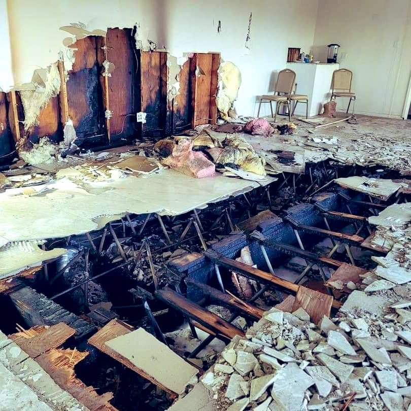 ABŞ-da yanğından zərər görən sinaqoq konsulluğumuz tərəfindən bərpa olundu - FOTO - foto 2