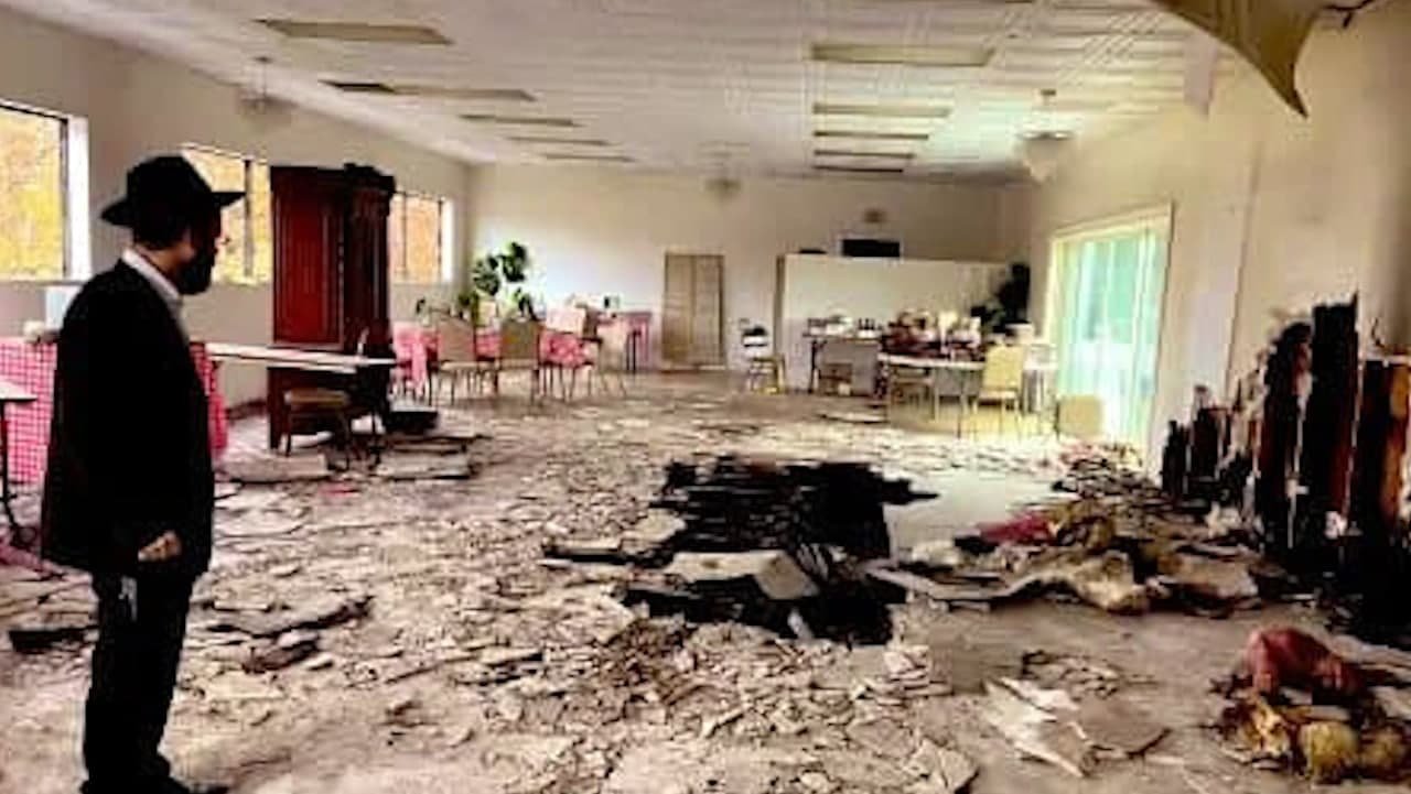 ABŞ-da yanğından zərər görən sinaqoq konsulluğumuz tərəfindən bərpa olundu - FOTO - foto 3