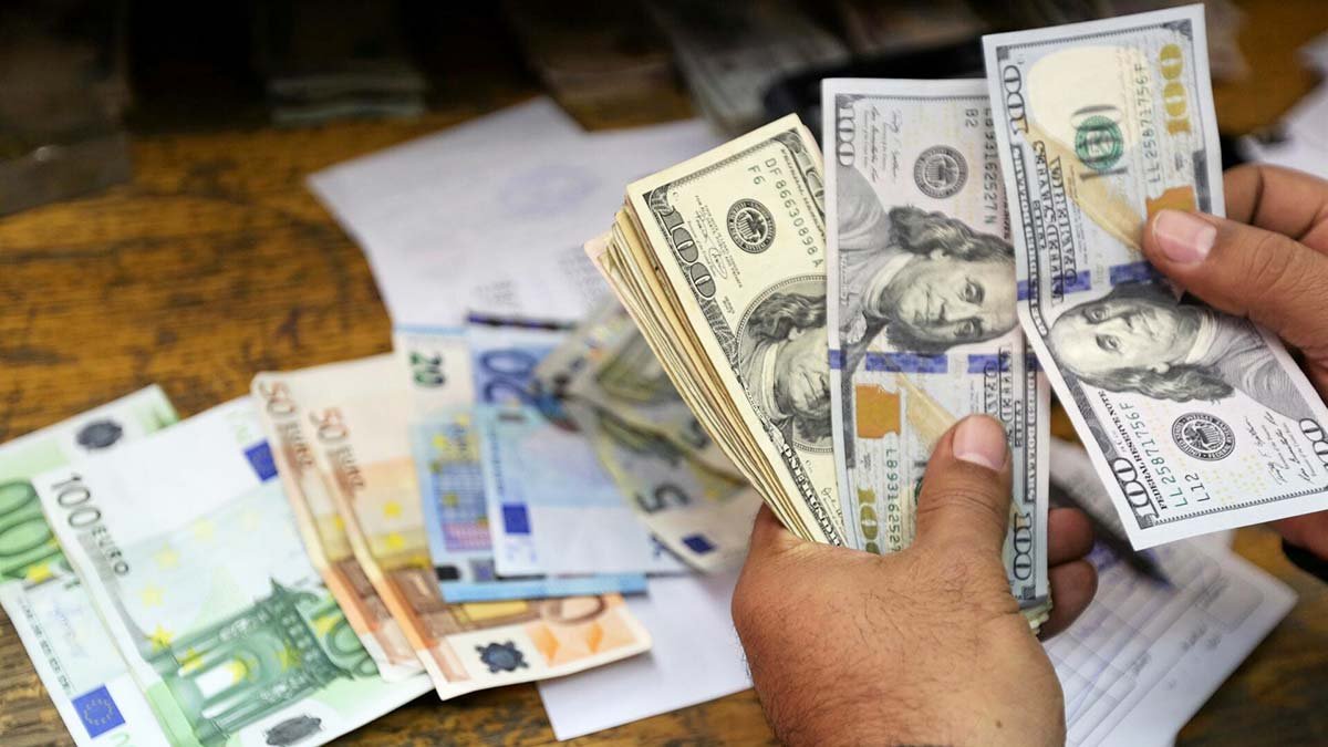 Avro və dolların bu günə olan MƏZƏNNƏSİ 