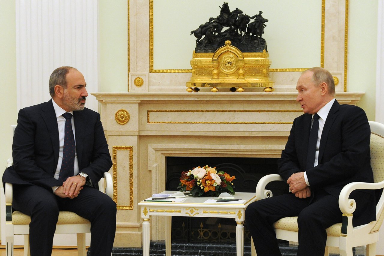 Paşinyan yenə Putinə zəng etdi - Qarabağ müzakirəsi Paşinyan yenə Putinə zəng etdi - Qarabağ müzakirəsi