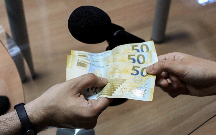 Vətəndaşdan 15 min manat tələb edən “jurnalistlər” saxlanıldı  