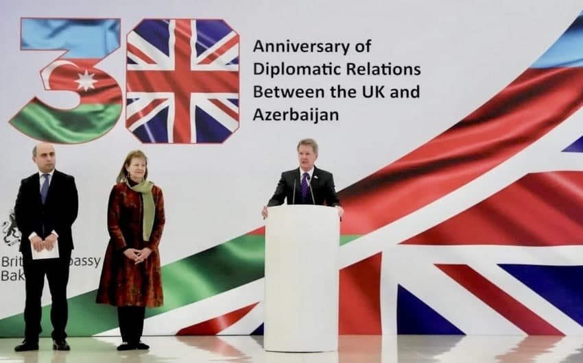Britaniyalı səfirdən Azərbaycanla bağlı TVİT – FOTO