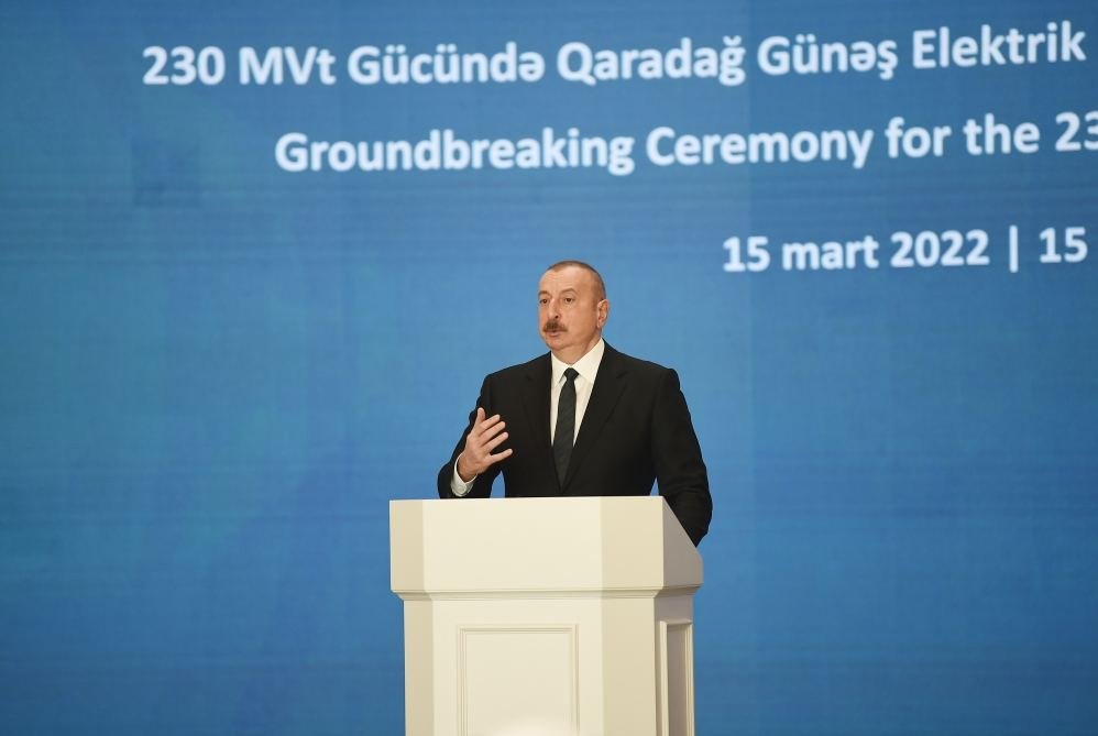 İlham Əliyev: “İstəsək, xarici dövlət borcunu bir gün ərzində sıfırlaya bilərik”