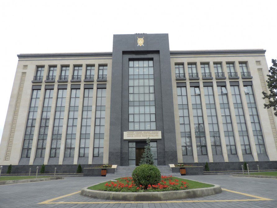 Gəncədə bir nəfər tanışını bıçaqla qətlə yetirdi