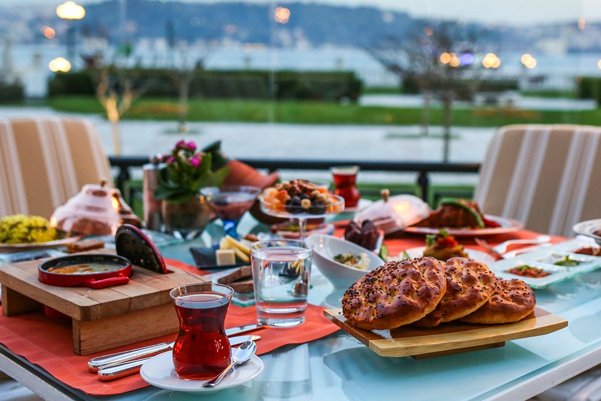 Ramazan ayının beşinci günü: İMSAK VƏ İFTAR VAXTI