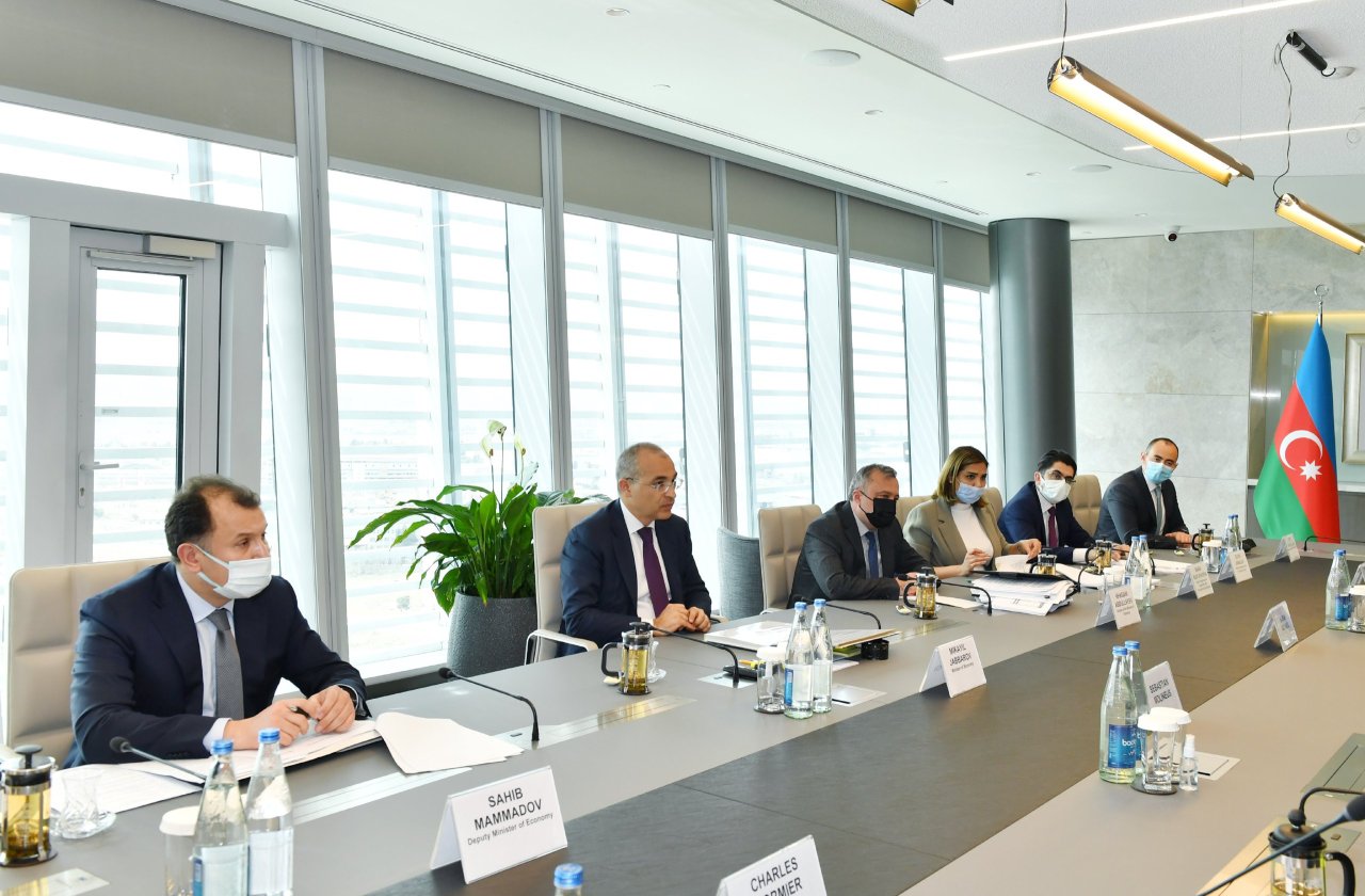 Mikayıl Cabbarov Dünya Bankının regional direktoru ilə görüşdü - FOTO 