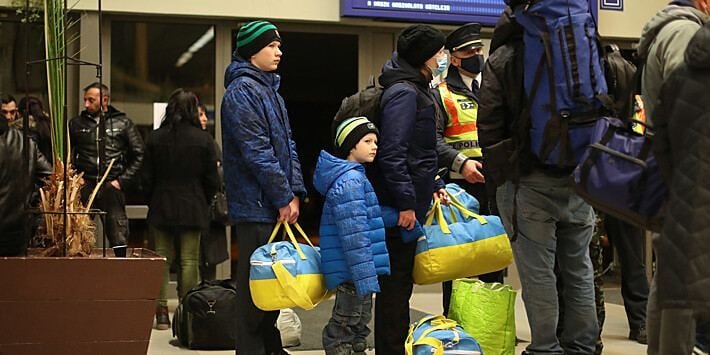 BMT: Ukraynanı tərk edənlərin sayı 4,5 milyonu ötdü BMT: Ukraynanı tərk edənlərin sayı 4,5 milyonu ötdü