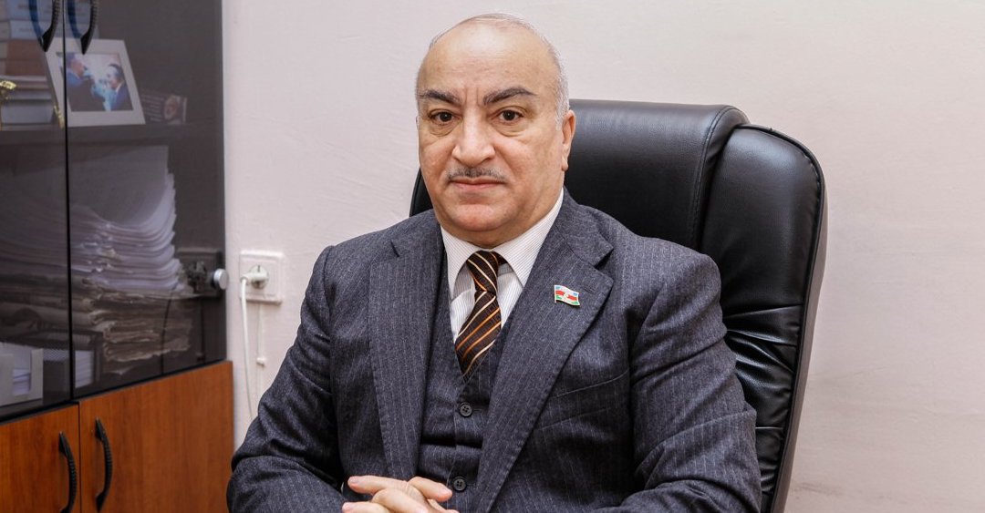 Banklar üzrə ekspert deputata ƏSƏBİLƏŞDİ: “Tahir Kərimli boş-boşuna danışır” Banklar üzrə ekspert deputata ƏSƏBİLƏŞDİ: “Tahir Kərimli boş-boşuna danışır”