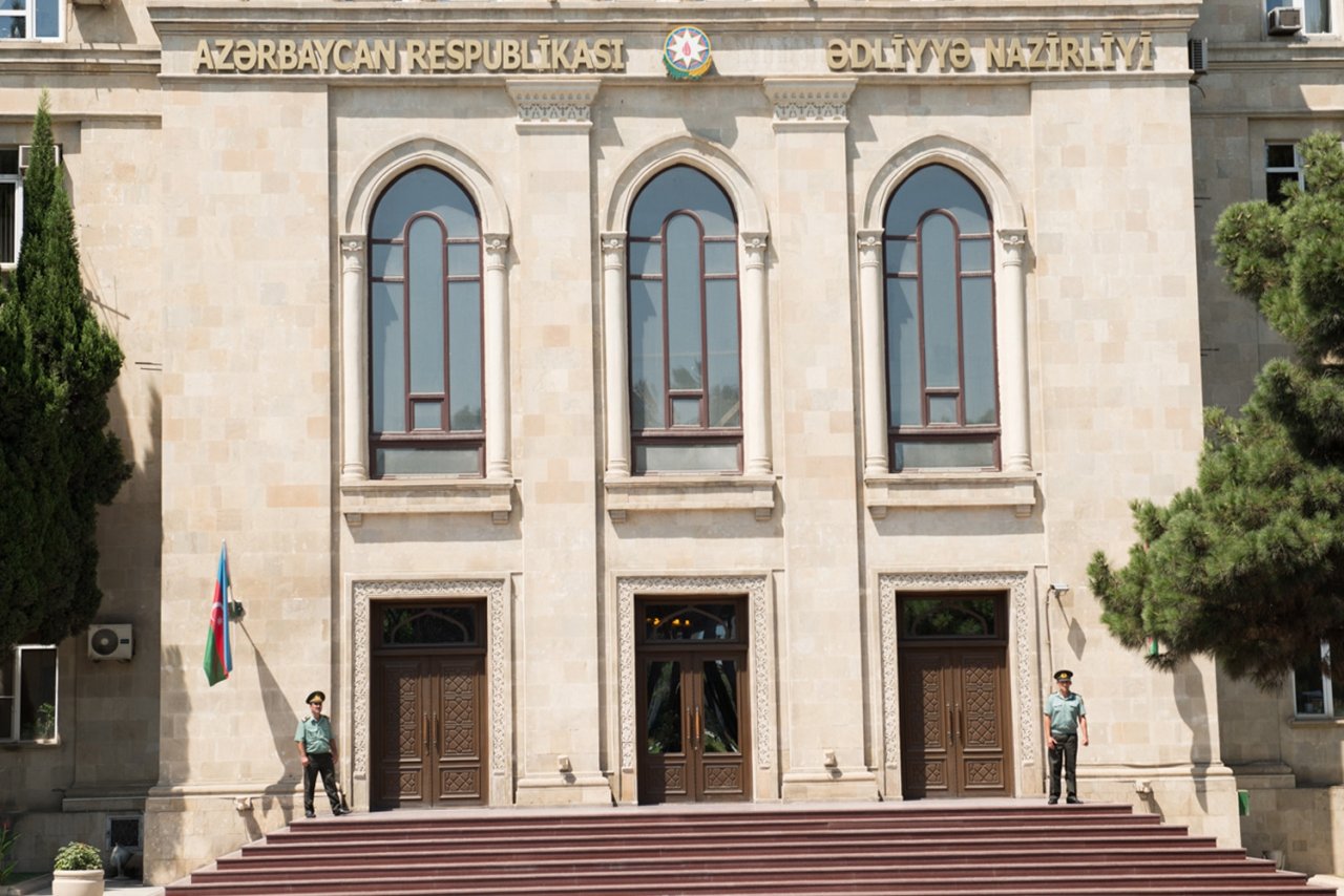 Nazirlik 7 milyon manatlıq 2 tenderə yekun vurdu