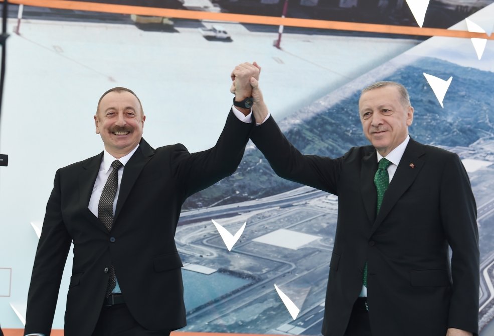 İlham Əliyev və Ərdoğan Rize-Artvin hava limanının açılışında - YENİLƏNİB - FOTO/VİDEO - foto 13