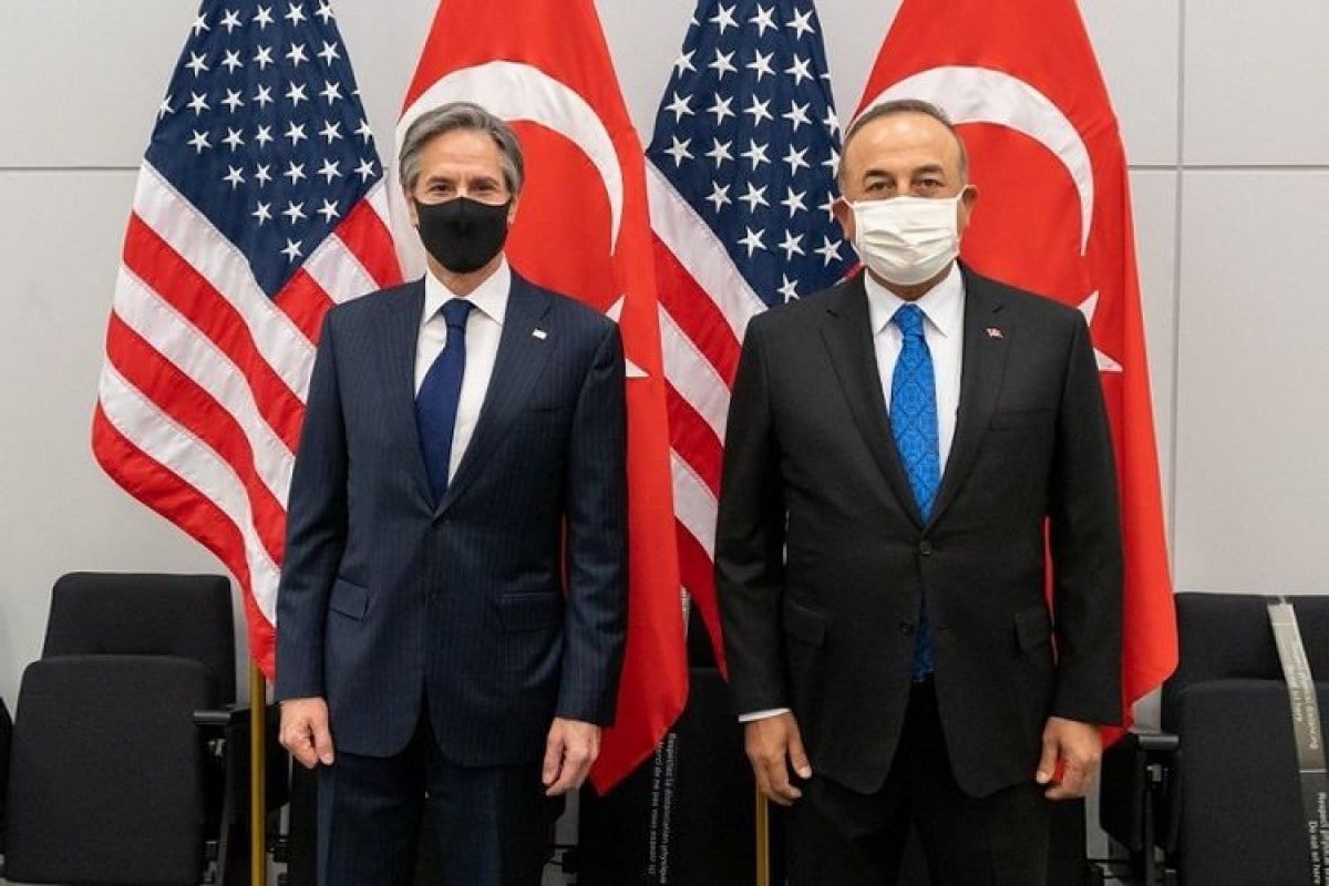 Çavuşoğlu Blinkenlə İsveç və Finlandiya barədə danışdı Çavuşoğlu Blinkenlə İsveç və Finlandiya barədə danışdı