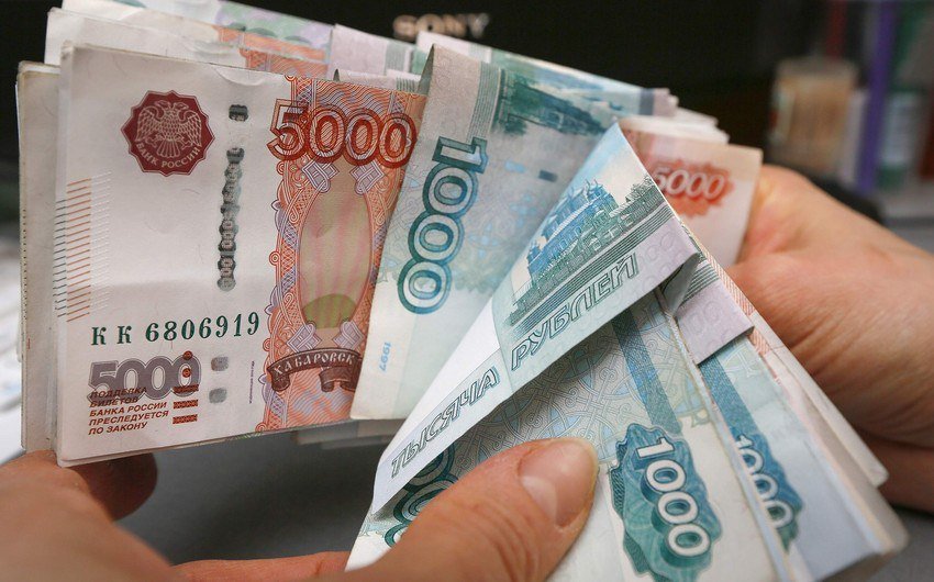 Azərbaycanda Rusiya rublunun məzənnəsi 3 qəpiyi keçdi - 4 illik fasilədən sonra Azərbaycanda Rusiya rublunun məzənnəsi 3 qəpiyi keçdi - 4 illik fasilədən sonra