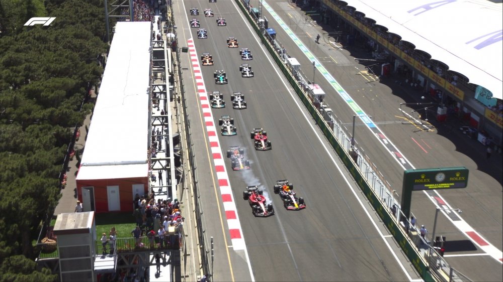 Formula 1 pilotlarının Bakıda Qran Pri uğrunda mübarizəsi başladı - FOTO/VİDEO Formula 1 pilotlarının Bakıda Qran Pri uğrunda mübarizəsi başladı - FOTO/VİDEO
