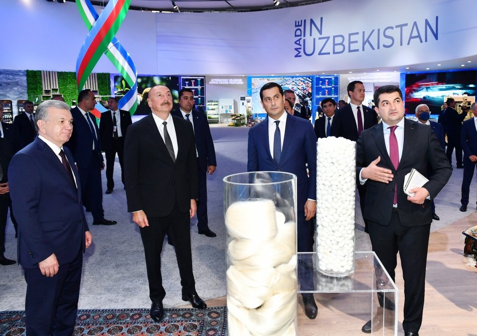 Prezidentlər Daşkənddə “TEXNOPARK” MMC-nin fəaliyyəti ilə tanış oldular - FOTO - foto 10