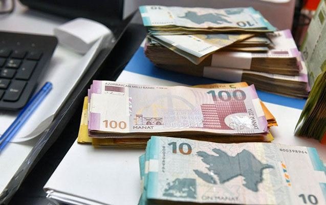 Azərbaycanda bankların pul kütləsi 6,3 faiz artdı