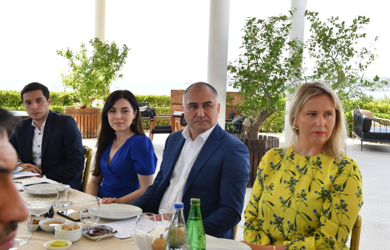 Qarabağ Dirçəliş Fondu ilə donor və tərəfdaşların görüşü baş tutub - FOTO  - foto 4