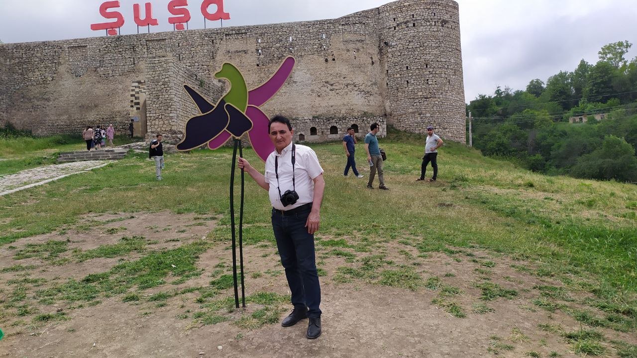 Bizim.Media-nın əməkdaşı yubileyini Şuşada qeyd etdi - FOTO