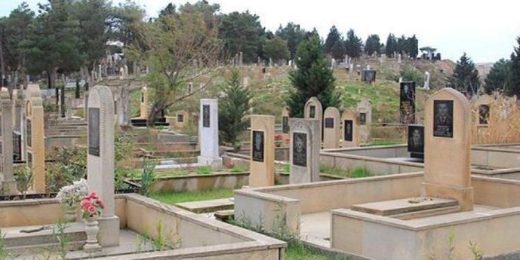 Xırdalanda DƏHŞƏT - Qəbiristanlıqda kəsilmiş insan ayağı tapıldı