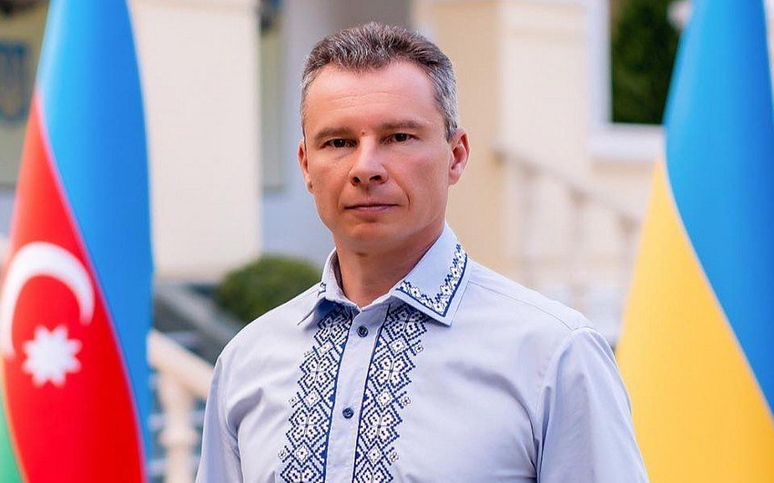 “Velosiped pulunu Ukrayna hərbçilərinə tibbi yardım üçün verən azərbaycanlı yeniyetməni unutmaq olarmı?
