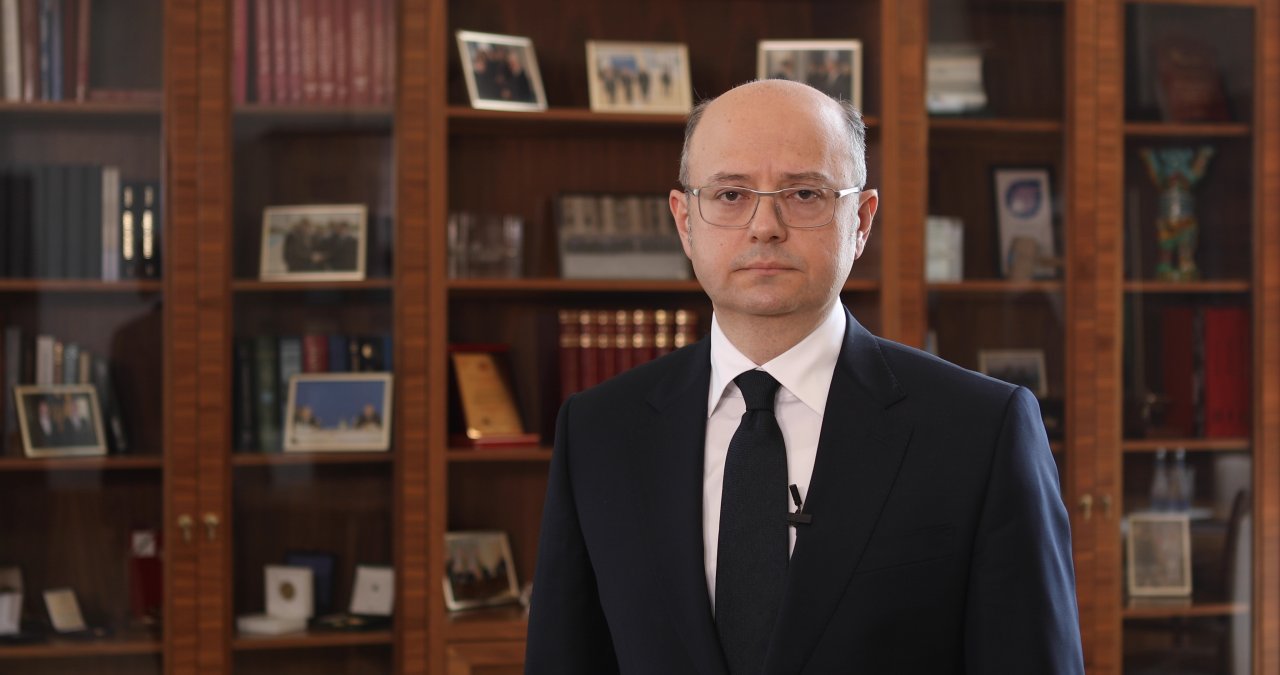 Nazir: 