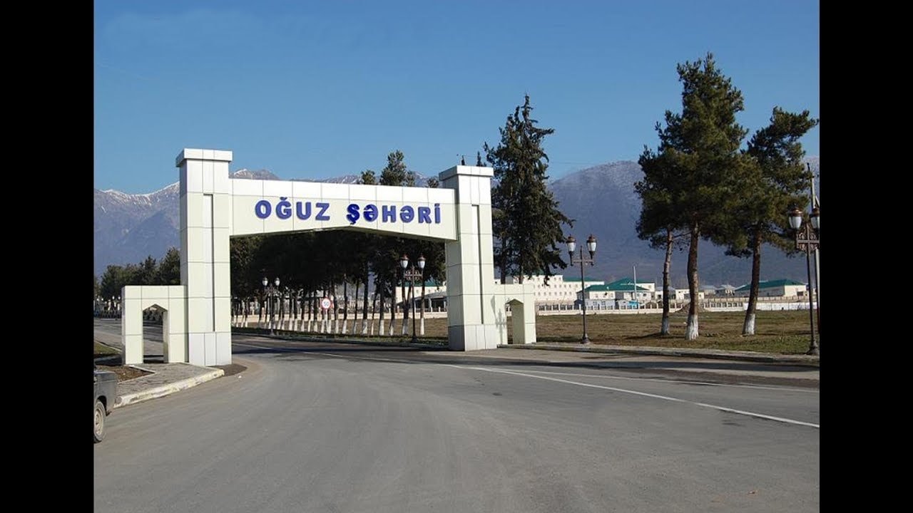 Azərbaycanda 3 oğlan yeniyetmə qızı QAÇIRDI Azərbaycanda 3 oğlan yeniyetmə qızı QAÇIRDI