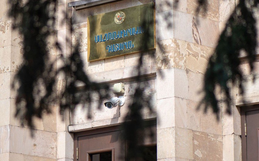 Ermənistan Səhiyyə Nazirliyi Azərbaycanın təcili tibbi yardım maşınını vurmasını TƏKZİB ETDİ