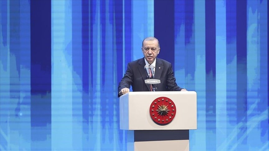 Ərdoğan: “Siz gənclər Fatehin İstanbulu fəth etdiyi yaşdasınız Ərdoğan: “Siz gənclər Fatehin İstanbulu fəth etdiyi yaşdasınız