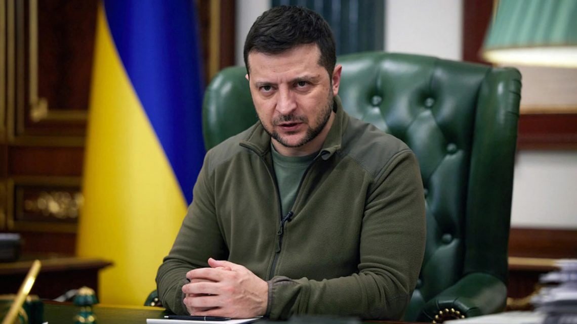 Zelenski: “Putinin ətrafındakılar 50 qram içib deyirlər ki, nüvə silahından istifadə edəcəyik” - VİDEO Zelenski: “Putinin ətrafındakılar 50 qram içib deyirlər ki, nüvə silahından istifadə edəcəyik” - VİDEO