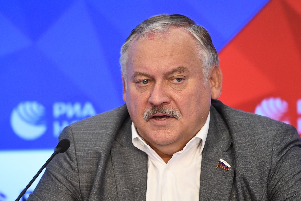 Rusiya erməniləri ittifaqı Zatulinə görə Paşinyana səsləndi
