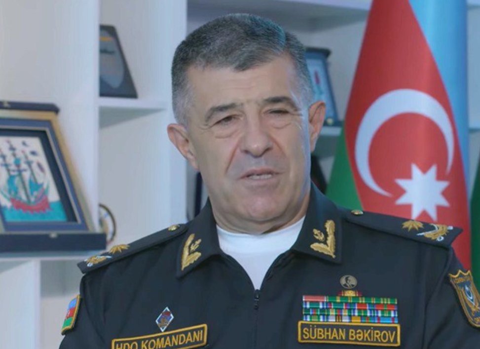 Sübhan Bəkirova vitse-admiral rütbəsi verildi