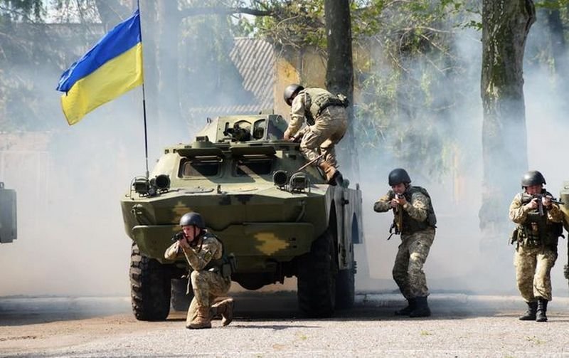 Ukrayna ordusu Rusiyanın Zaporojyedəki qərargahını dağıtdı - 50 hərbçi həlak olub Ukrayna ordusu Rusiyanın Zaporojyedəki qərargahını dağıtdı - 50 hərbçi həlak olub