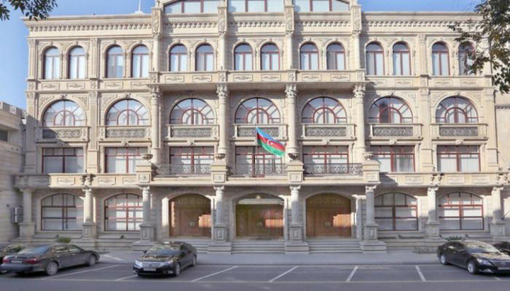 2022-ci ildə nöqsanlara yol vermiş QURUM və NAZİRLİKLƏRİN adları bəlli oldu - SİYAHI 2022-ci ildə nöqsanlara yol vermiş QURUM və NAZİRLİKLƏRİN adları bəlli oldu - SİYAHI